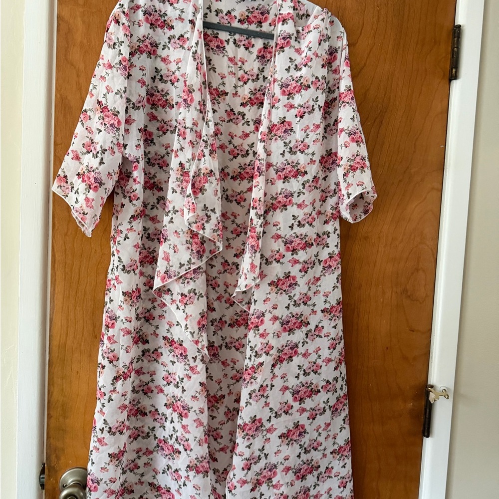 LuLaRoe Floral Shirley Kimono